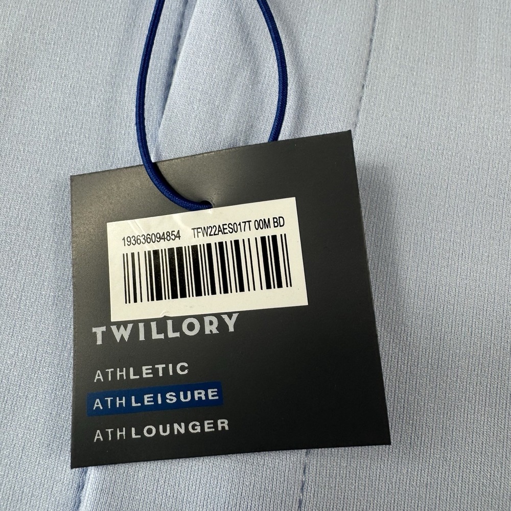 Twillory Light Blue Performance Men's L/S Button Front Size Medium NWT - Picture 5 of 7